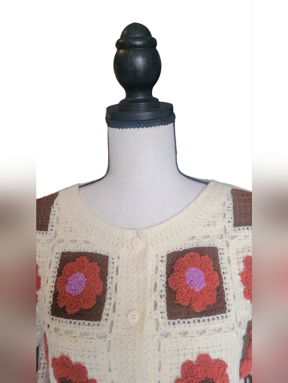 Everleigh Patchwork Granny Boho Retro Square Floral Cropped Cardigan Sz M - Picture 5 of 10